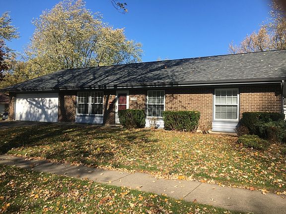 2nd image of 1289 Yorkshire Dr