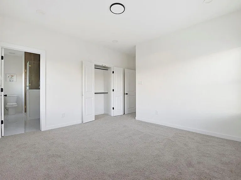 6417 Eastland St #A — Photo 23