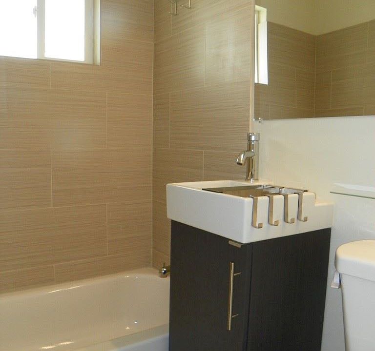 1st image of 4120 N 45th Pl APT 02