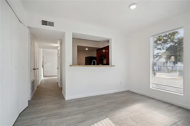 424 Deckbar Ave #D — Photo 6
