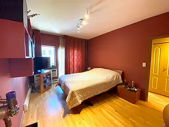 Sold by Maximillion Realty, Inc.