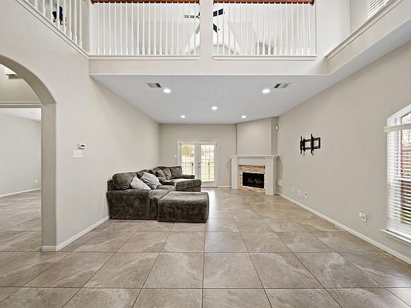 4th image of 1408 S Friendswood Dr Unit 1102