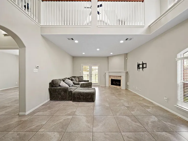 1408 S Friendswood Dr #1102 — Photo 4