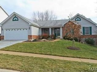 116 Chardonnay Ct, Florissant, MO 63031