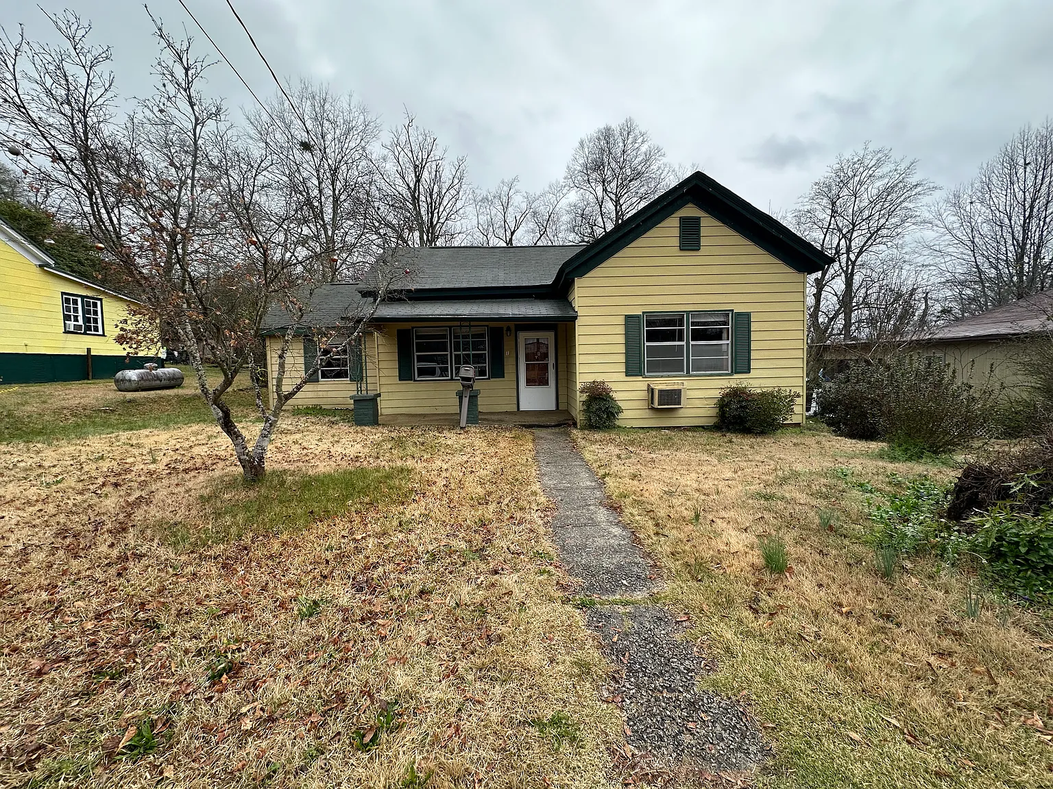 2 bed, 1248 sqft, $995 — Photo 1