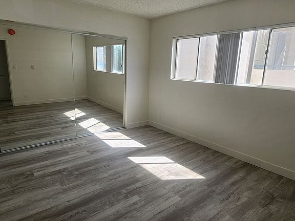 5th image of 10136 National Blvd APT 221