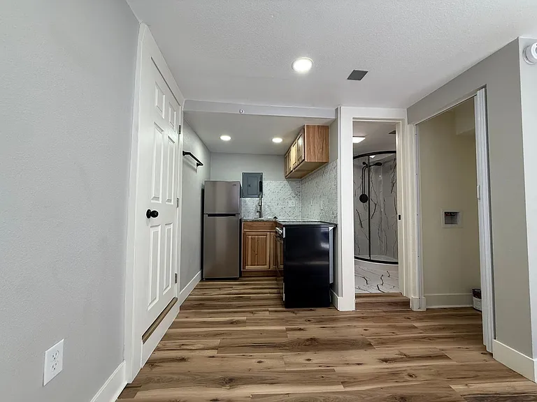 324 E Bijou St #6 — Photo 3
