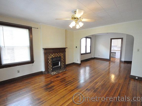 2nd image of 2620 Indianola Ave