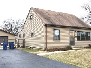 59 Dewey Ave, Northlake, IL 60164
