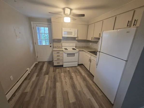 1099 Westmoreland Road, 1099 Westmoreland Rd APT 2, Colorado Springs, CO 80907