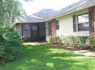 1414 Carlisle Ct, Dunedin, FL 34698