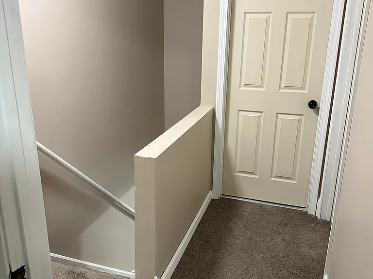 19 Maple Ave — Photo 10