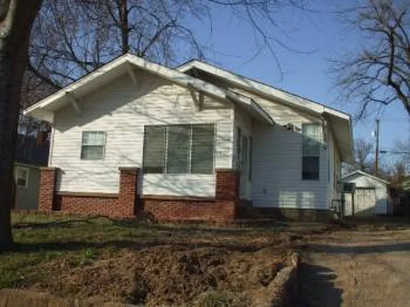 1911 W Cameron St, Tulsa, OK 74127