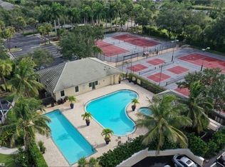 2740 Cypress Trace Cir #2725S, Naples, FL 34119
