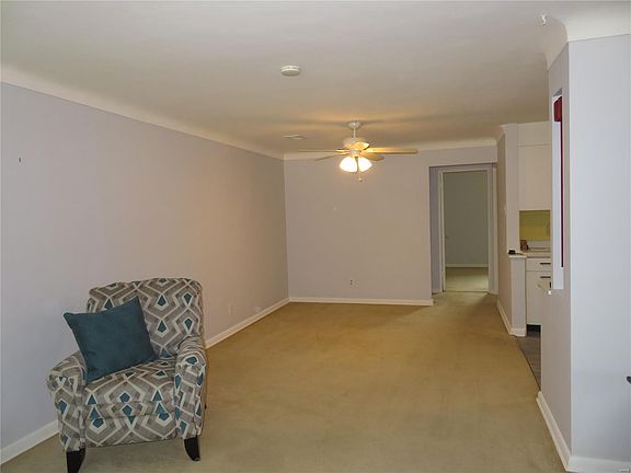 4th image of 2038 Goodale Ave