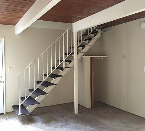 2nd image of 339 NW 7th St #8464601