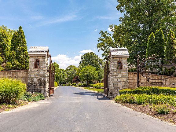 2nd image of 20 Grand Mayne Road