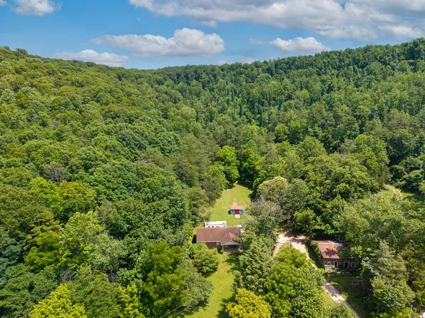 269 Strawberry Rd, Monticello, KY 42633