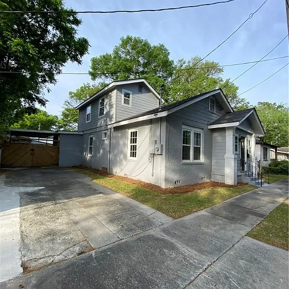615 Orchard St — Photo 2