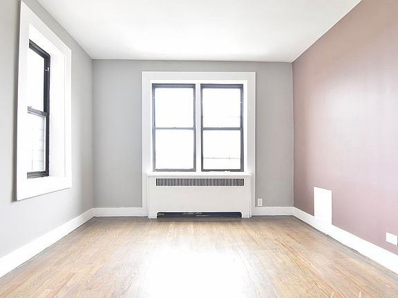 3rd image of 3660 Waldo Ave APT 6M