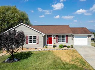 600 Jade Ct, Broadway, VA 22815