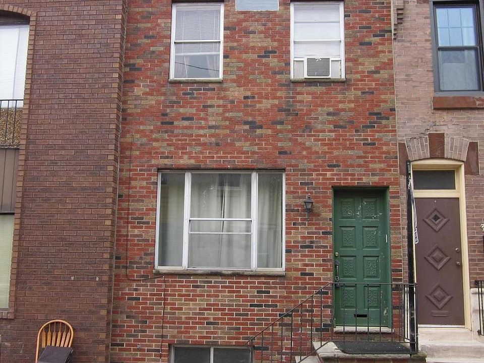 1st image of 2438 S Alder St