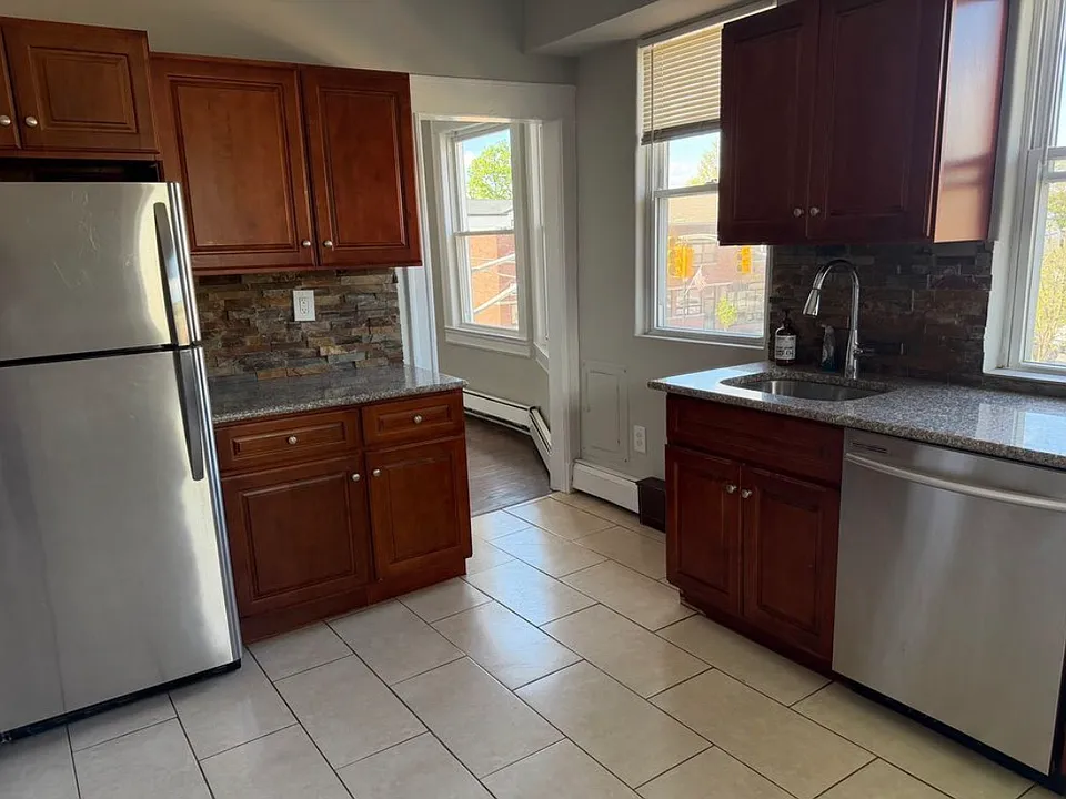 252 Boulevard #1