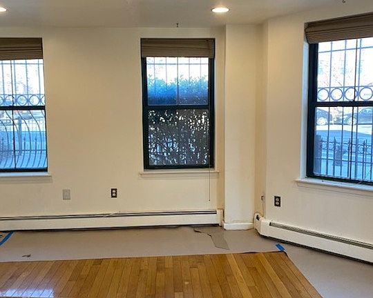 3rd image of 748 Fulton St #1