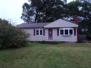 71 Irene St, Springfield, MA 01108