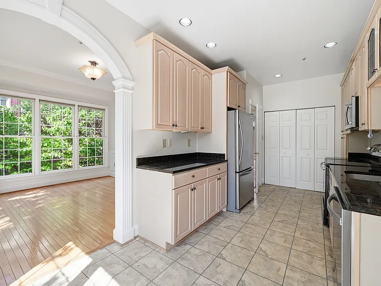 6030 Kelsey Ct — Photo 9
