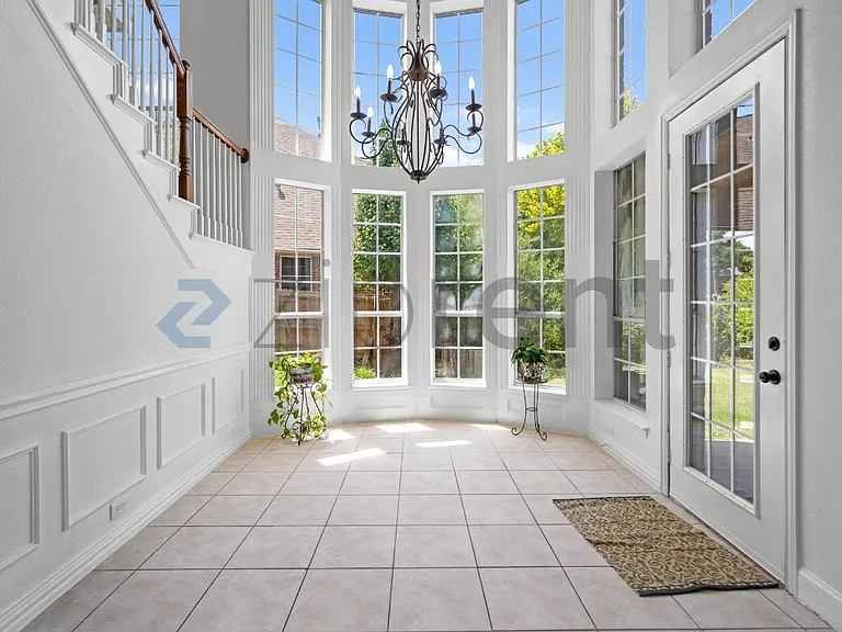 4509 Brittany Dr — Photo 10