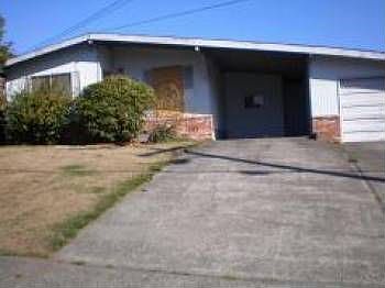2nd image of 4901 Meyers Ave