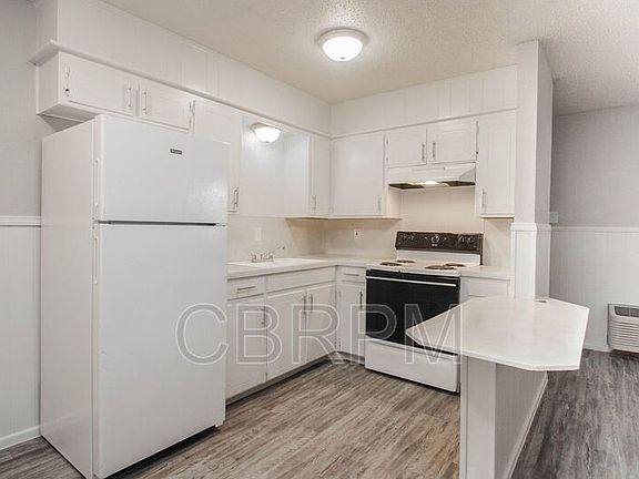 2nd image of 1311 53rd St #C