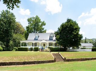 2345 Seagraves Mill Rd, Hull, GA 30646