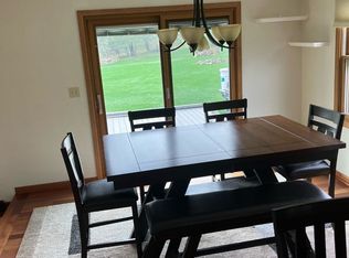 S32W31809 Squire Ct, Waukesha, WI 53189