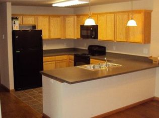 318 Hunter Pl #3, Manhattan, KS 66503