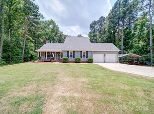 302 Nottingham Way, Wadesboro, NC 28170
