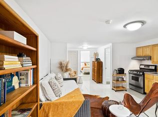 277 Empire Blvd #1, Brooklyn, NY 11225