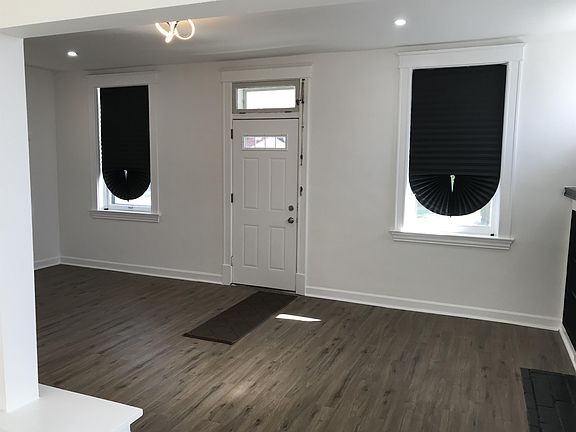 3rd image of 4863 San Francisco Ave