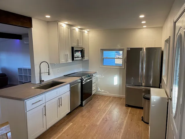 2 bed, 1.5 bath, 1296 sqft, $1,000 — Photo 4