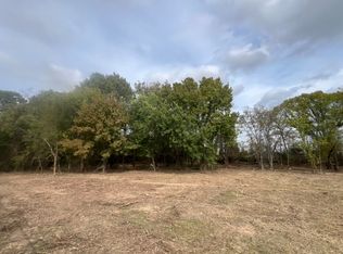 Clarks Ln, Bryan, TX 77808