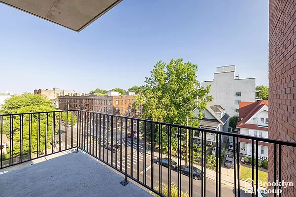 Rented by Brooklyn Group | media 11