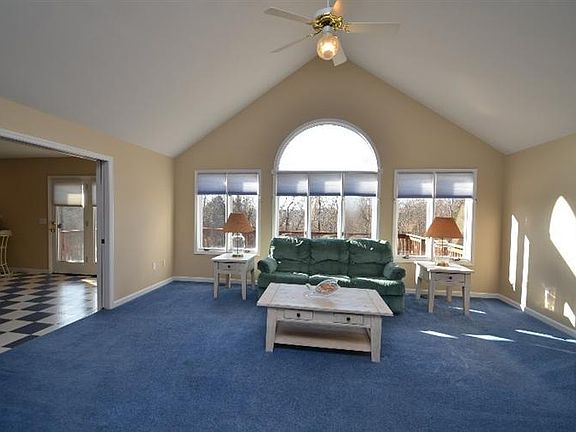 4th image of 12060 Birchhill Dr