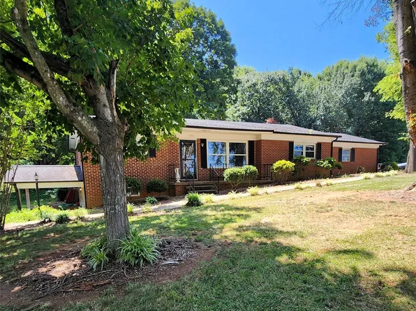4091 W State Highway 10, Hickory, NC 28602