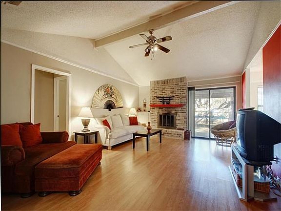 Bright Living Room with Soaring Ceilings