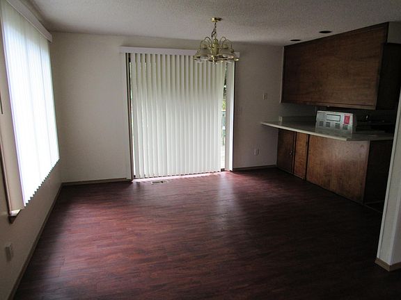 4th image of 15406 72nd Avenue Ct E