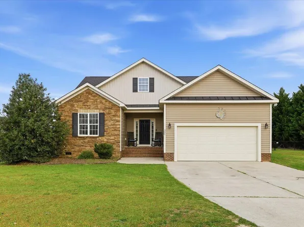 305 Wakefield Dr, Princeton, NC 27569