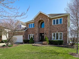 782 Inverness Dr, Aurora, IL 60504