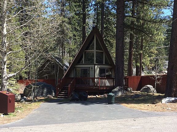 5th image of 3229 Panorama Dr