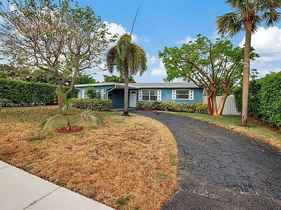 2nd image of 3441 SW 16th Ct